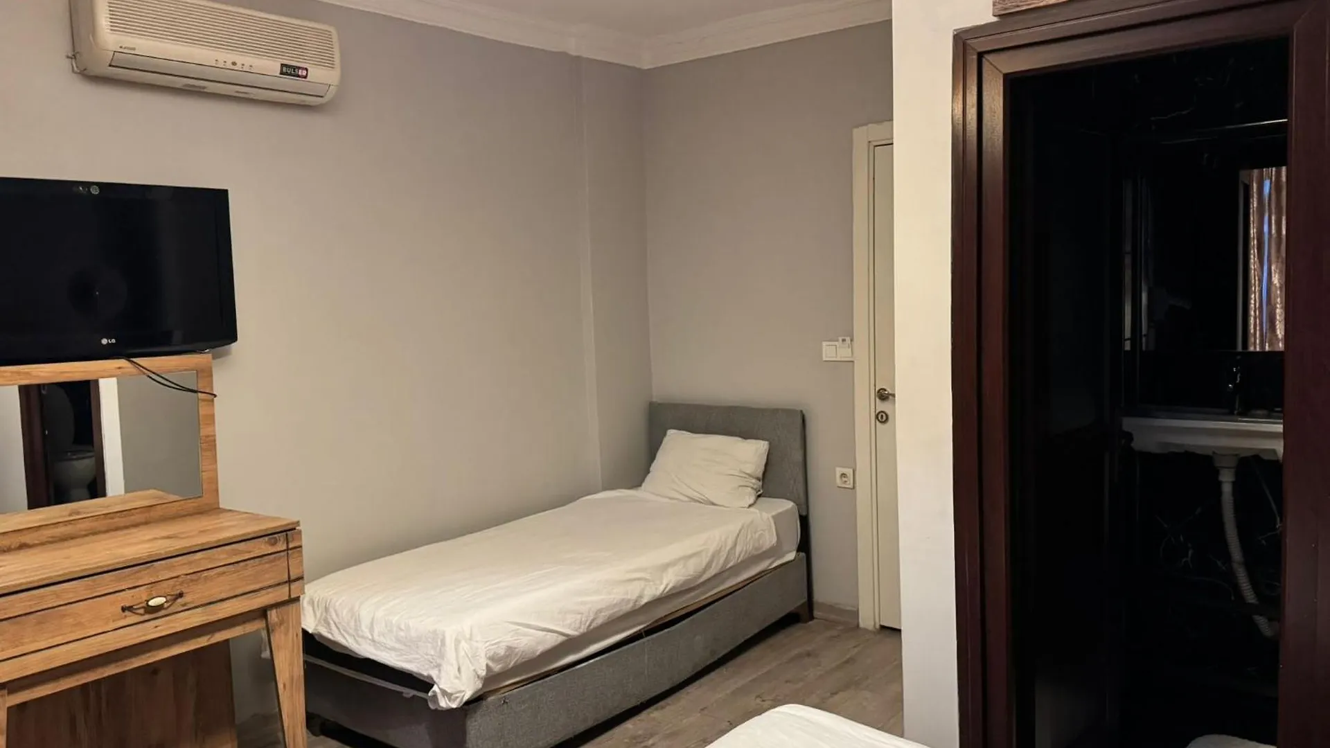 Taksim Pera Pomise Hotel Istanbul